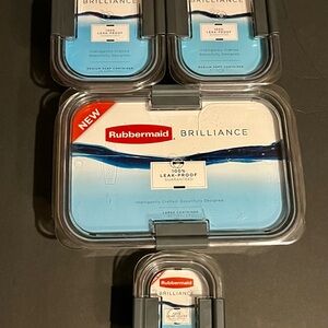 Rubbermaid Brilliance Leak-Proof Container - Clear and Blue